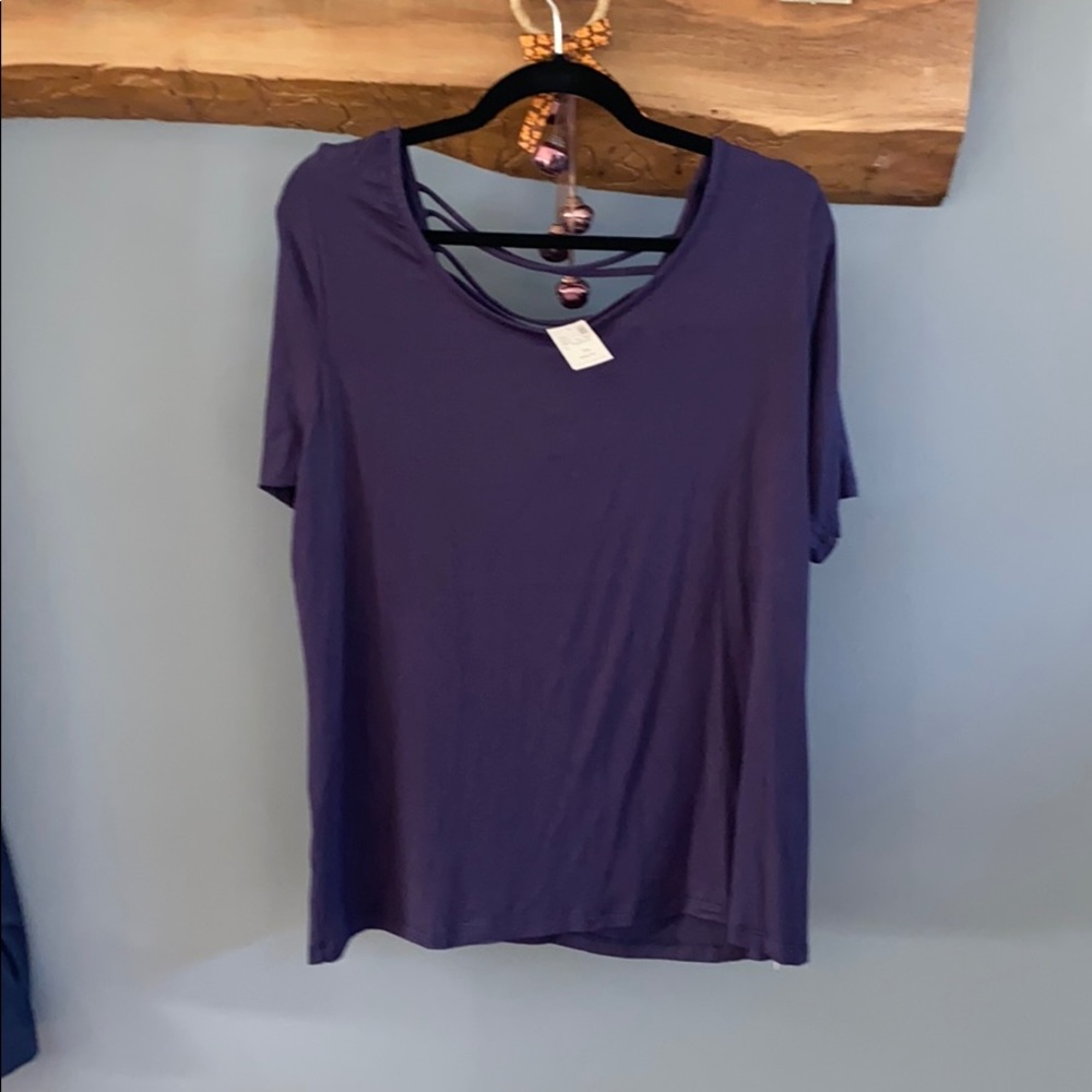 Short sleeve shirt